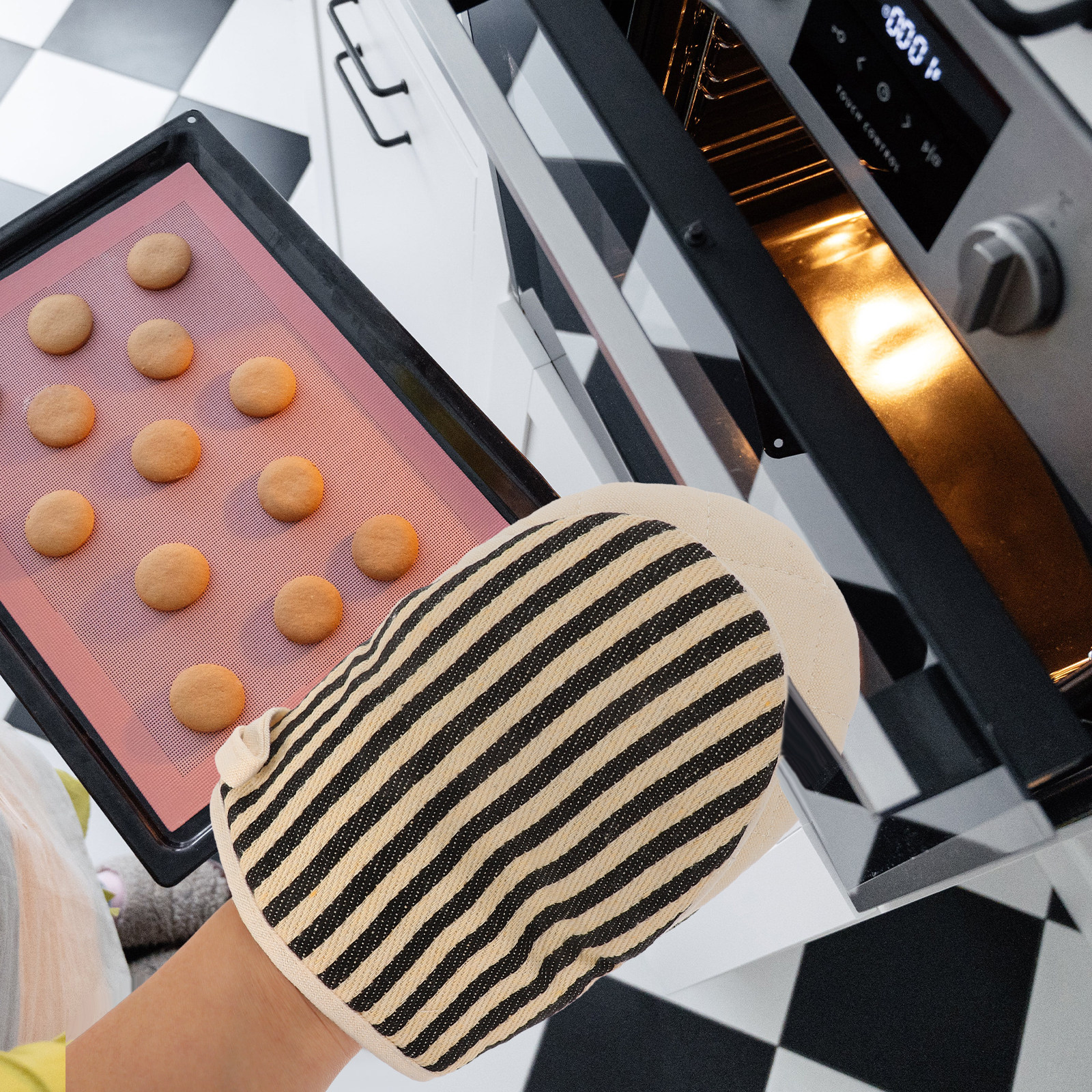 Short Oven Mitts Heat Resistan - Kitchen Baking Must Haves recension och pris